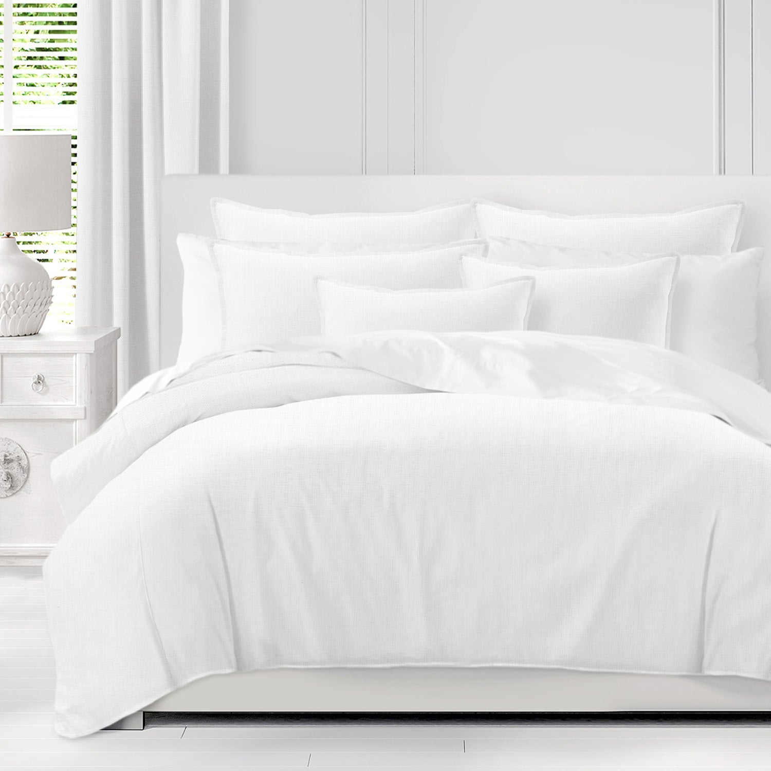 Couvre lit Carraway blanc fabriqué au Canada par Colcha Linens