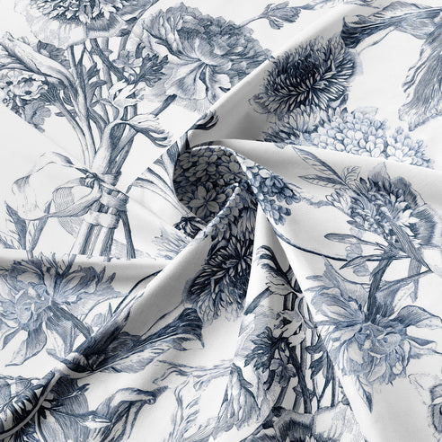 Couvre lit Alexandria blanc fabriqué au Canada par Colcha Linens – Image 2