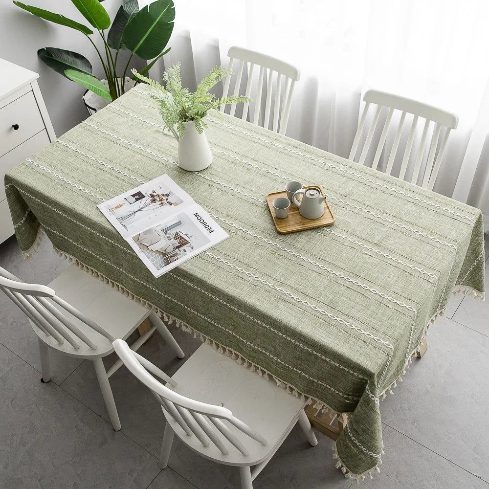 Nappe carrée jacquard vert en coton et lin brodé – Image 3