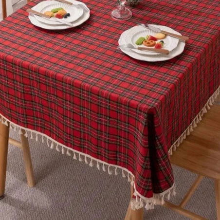 Nappe Carrée festive tartan rouge avec pampilles – Image 11