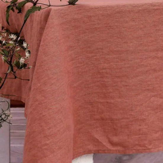 Nappe carrée en lin terracotta – Image 4
