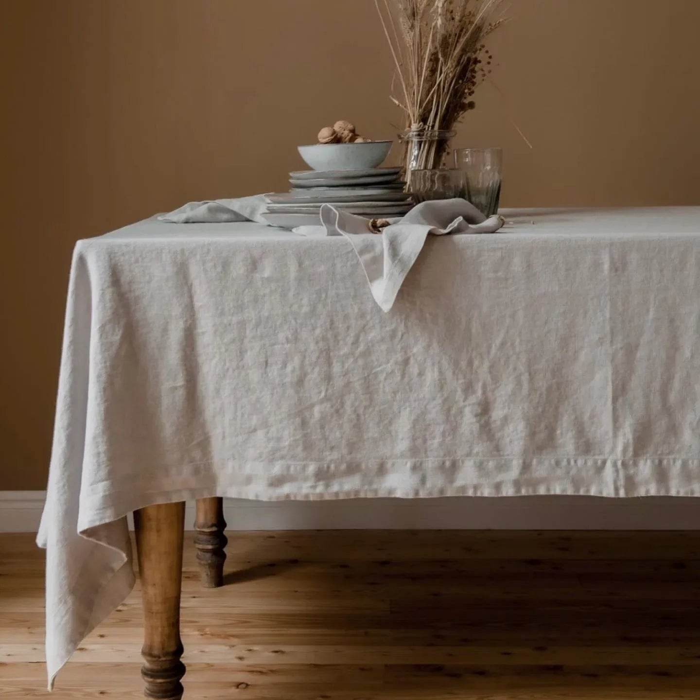 Nappe en pure lin style classique
