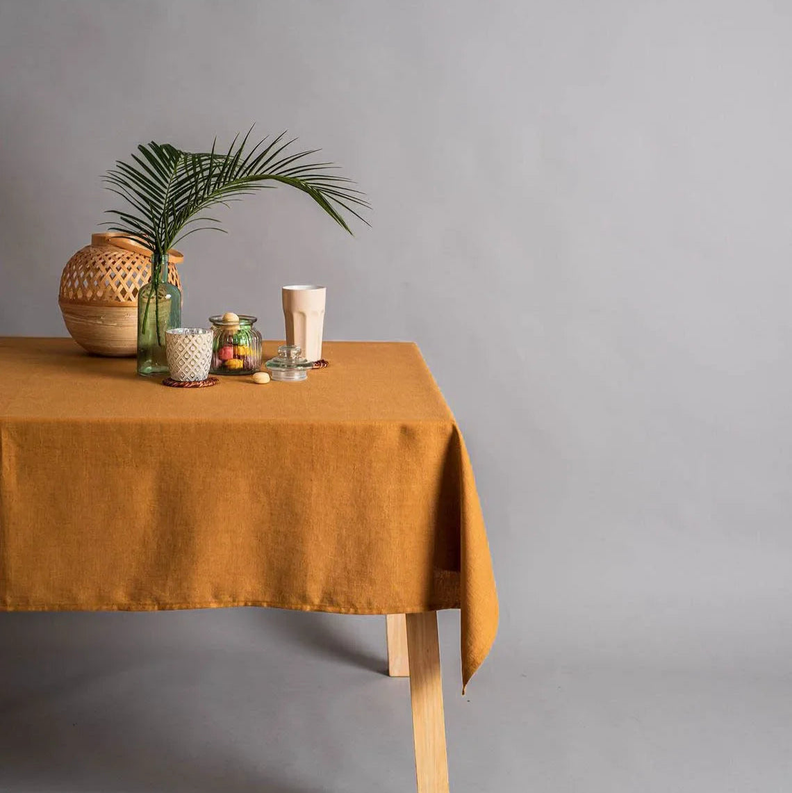 Nappe en pure lin style classique