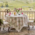 Nappe fleurie carrée en polycoton déperlant Vintage fleurs de myrrhe
