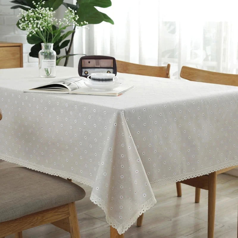 Nappe carrée en lin avec pâquerettes – Image 3