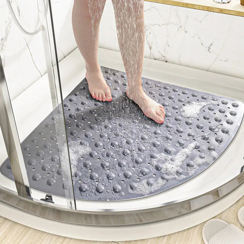 Tapis de douche demi lune gris