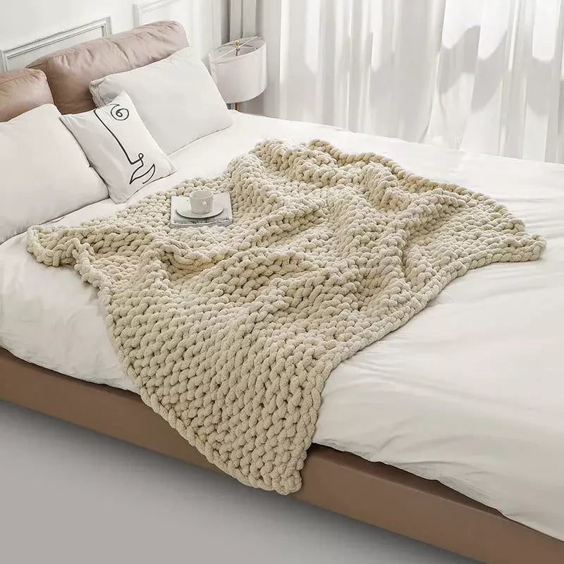 plaid laine grosse maille | Designix - chunky cream 127x152cm CHINA - https://designix.fr/