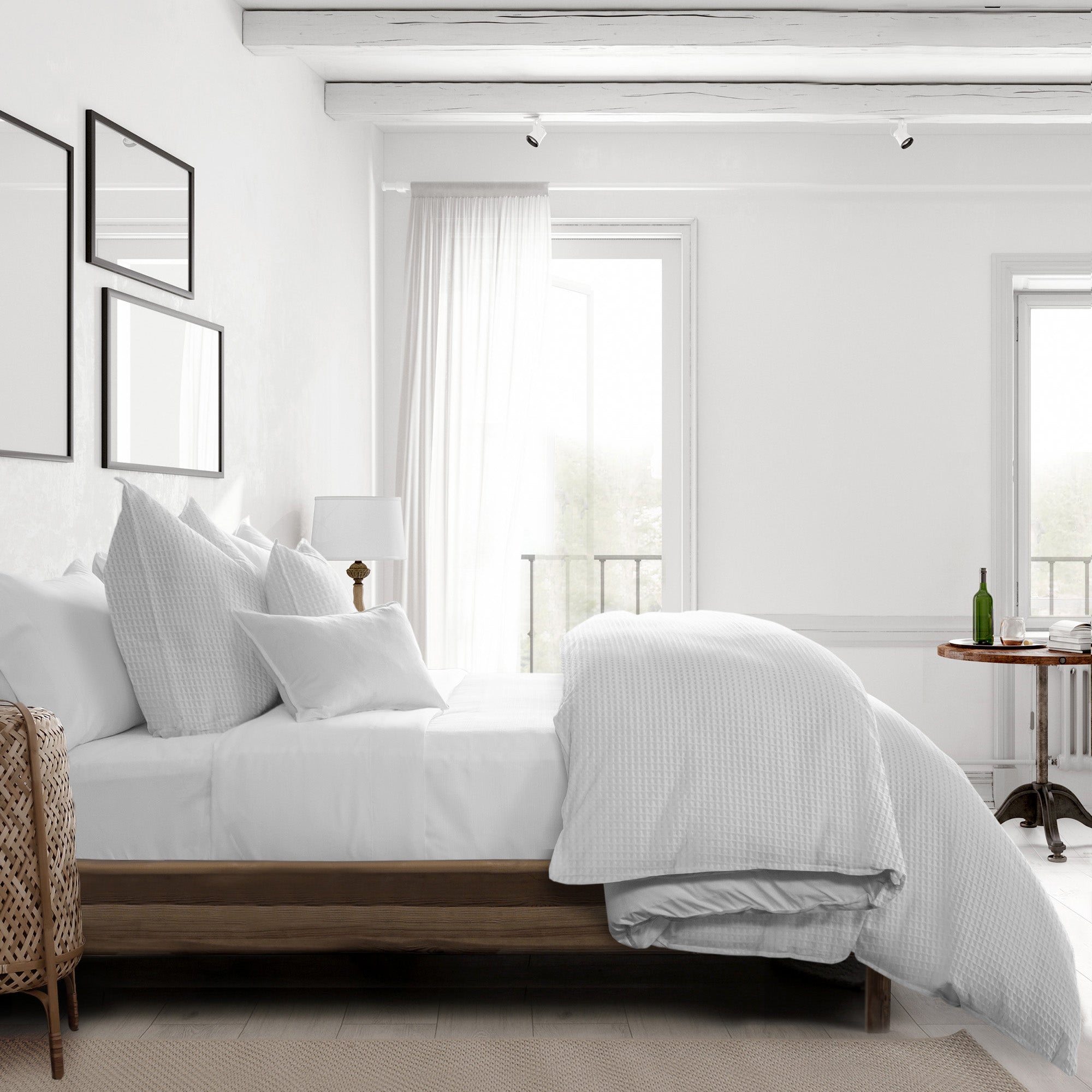 Couvre lit Soma blanc - Fabrication canadienne - Colcha Linens – Image 2
