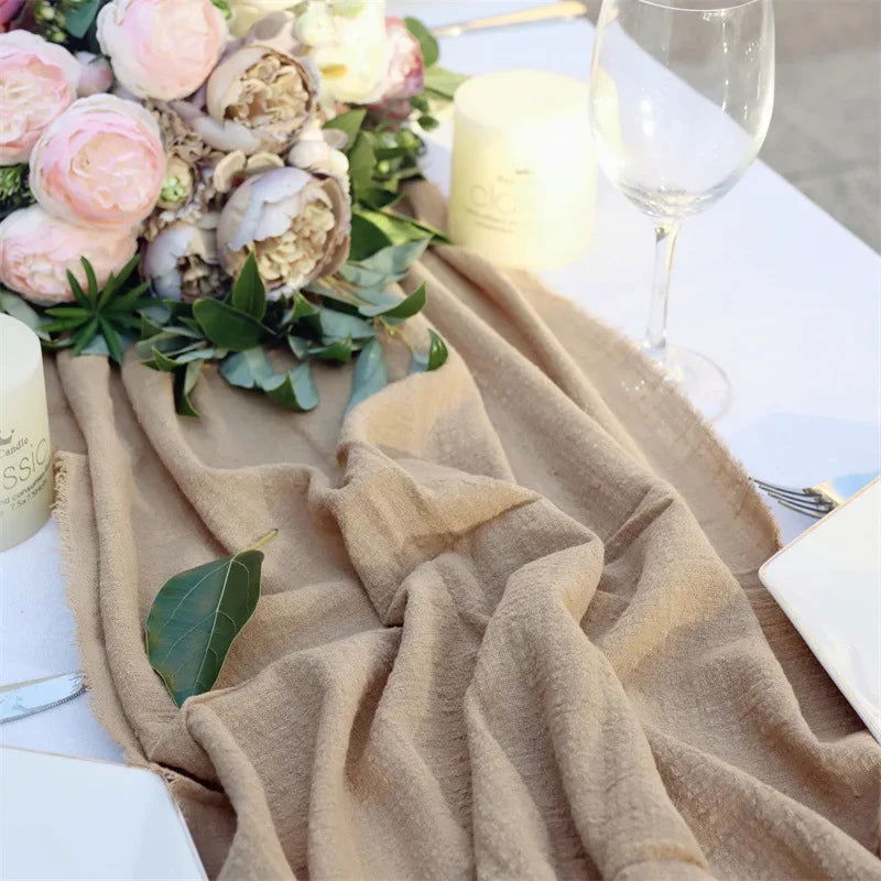 Serviette de table célébration en mousseline de coton beige uni – Image 8