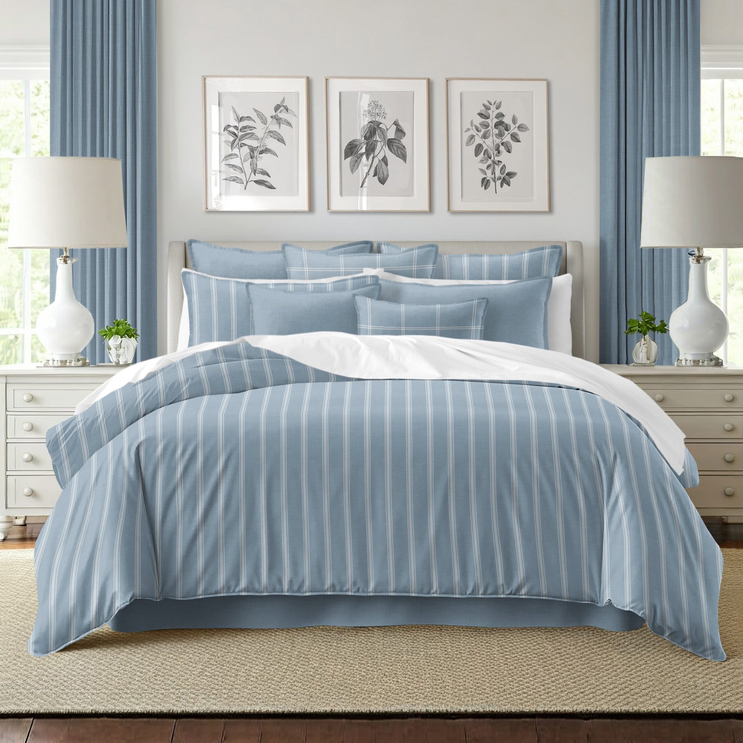 Couvre lit Shay Broad rayé bleu - Fabriqué au Canada par Colcha Linens – Image 2