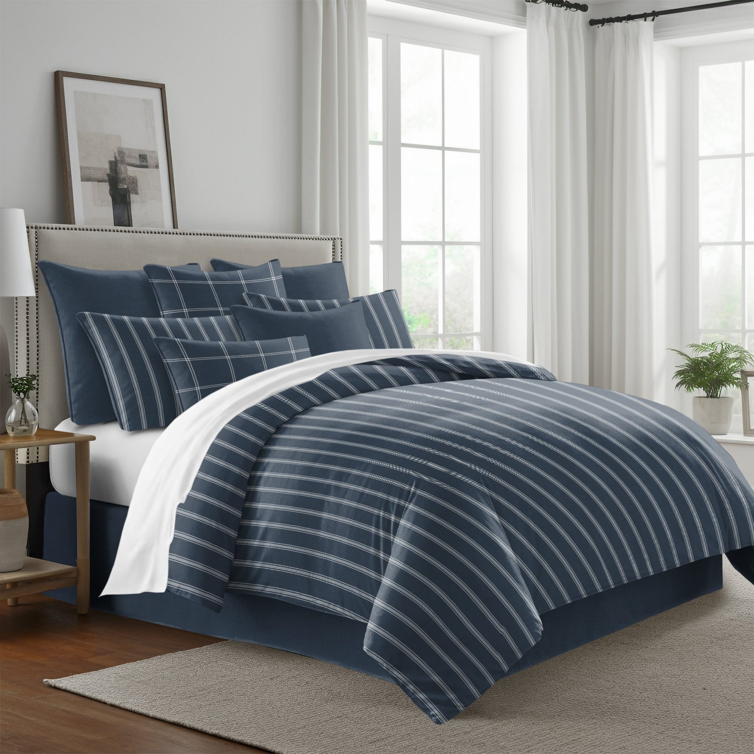 Couvre-lit Shay Broad rayé marine - Fabriqué au Canada par Colcha Linens