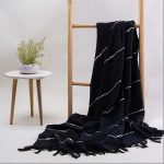 Couvre-lit douillet noir