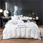 Housse de Couette Blanche liseré noir - couettedouillette