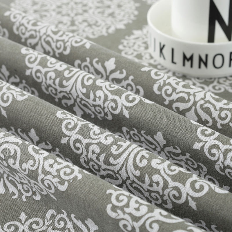 Nappe rectangulaire gris clair et blanc – Image 4