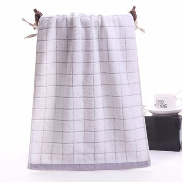 serviette de bain coton à carreaux blanc