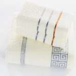 serviette de bain en coton voyage blanche