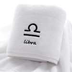 serviette de bain coton de la balance blanc