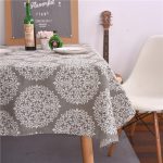 Nappe rectangulaire gris clair et blanc