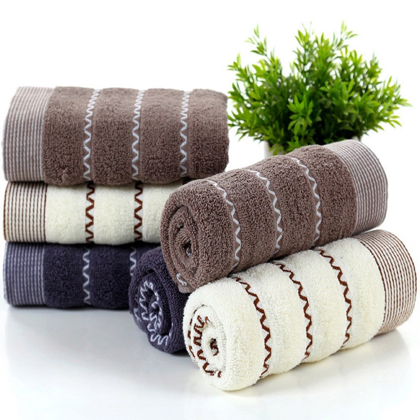Linge de bain - serviette rayée en coton – Image 7