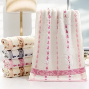 serviette de bain coton pluie rose