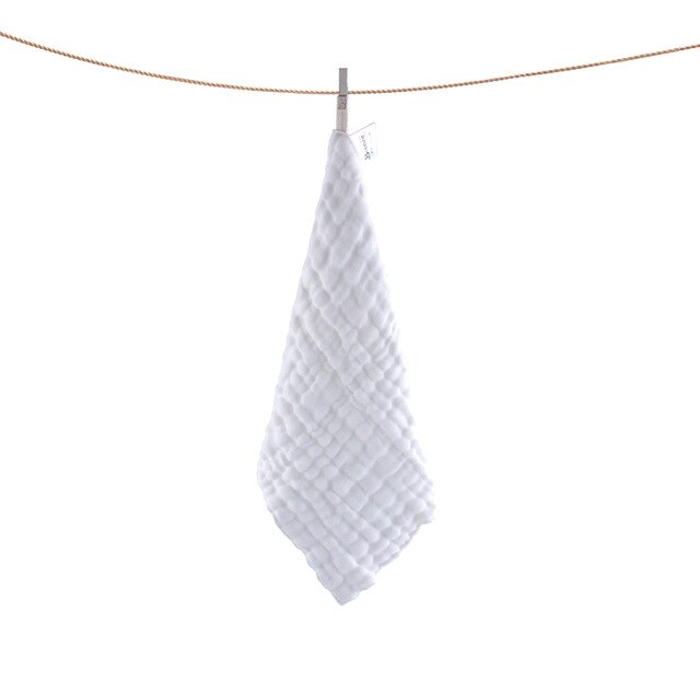 serviette de bain bébé mousse blanche