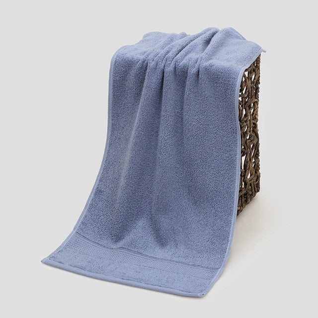 serviette de bain courte en coton violet bleu
