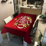 nappe-noel-rouge-et-or