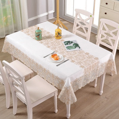 nappe-blanche-brodée