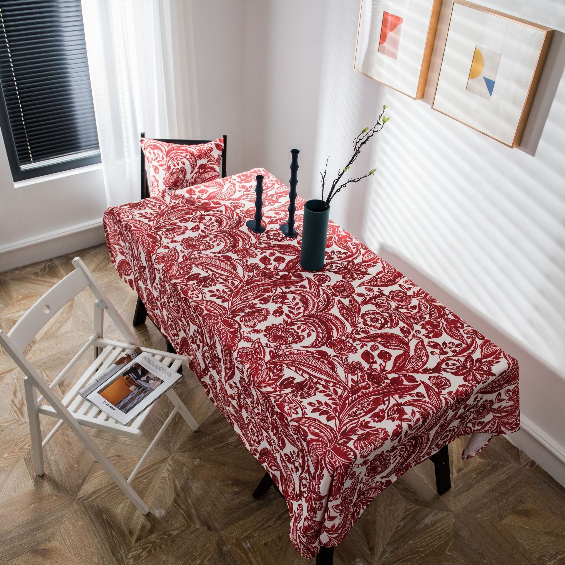 Nappe rectangulaire rouge en tissu