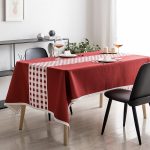 Nappe rectangulaire rouge et blanche