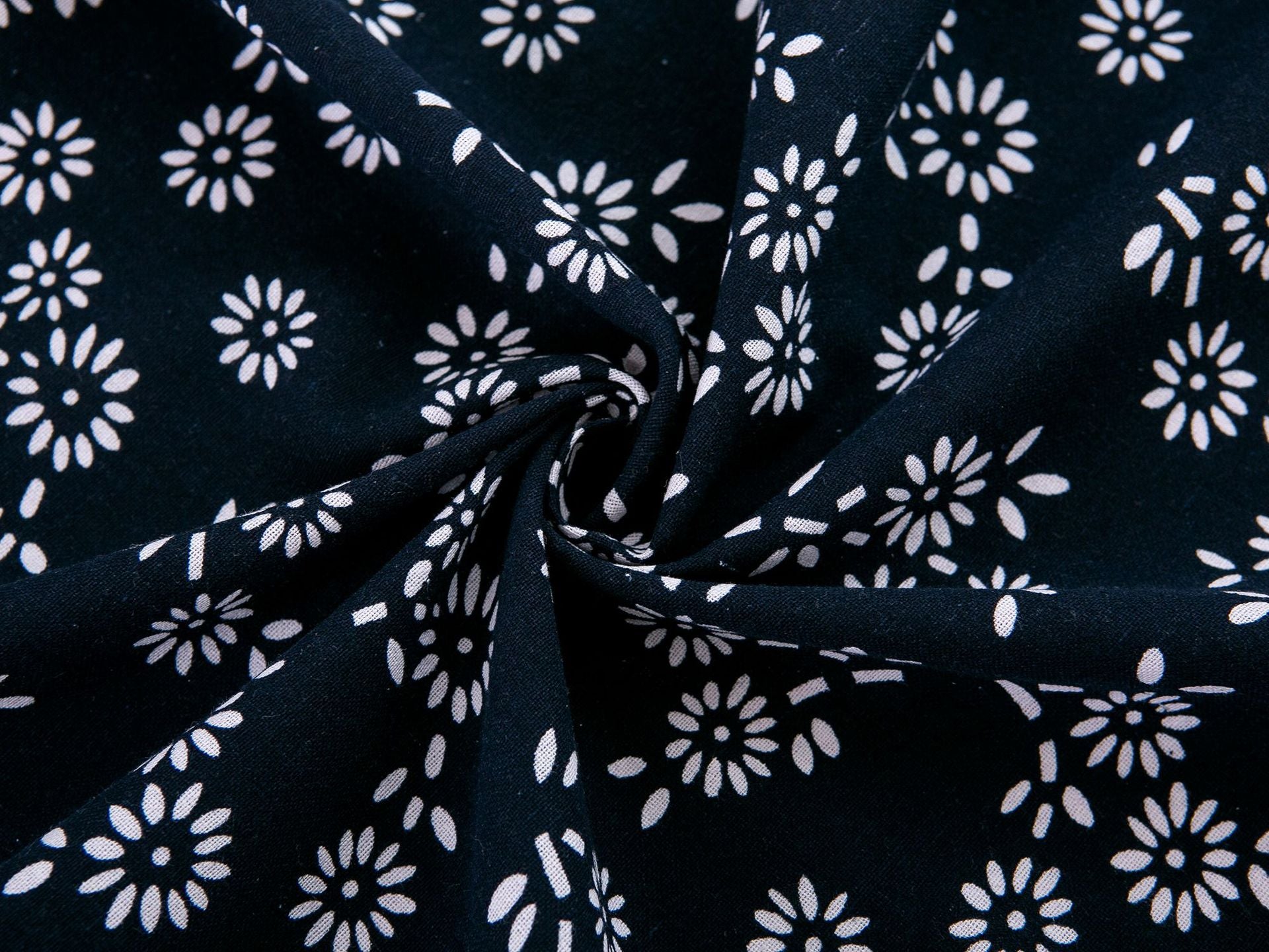 Nappe rectangulaire bleu nuit – Image 4