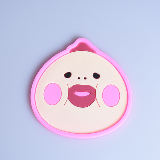 Vaisselle dessous de verre silicone Totoro, Hello Kitty, Mickey, Minnie, Minion – Image 10
