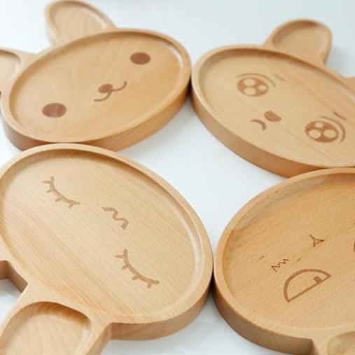 Vaisselle plateau bébé bois motif lapin – Image 8