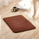 Tapis de bain brun absorbant